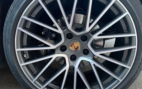 Porsche Cayenne III, 2019 год, 9 000 000 рублей, 17 фотография