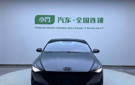 Hyundai Elantra, 2022 год, 1 220 000 рублей, 2 фотография