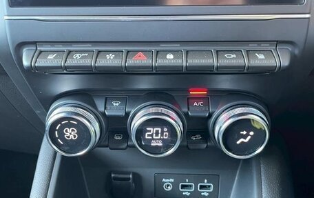 Renault Captur II, 2022 год, 1 250 005 рублей, 7 фотография