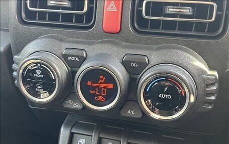 Suzuki Jimny, 2022 год, 1 840 999 рублей, 10 фотография