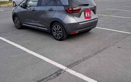 Honda Fit, 2020 год, 1 490 000 рублей, 5 фотография