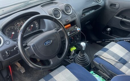 Ford Fiesta, 2007 год, 155 000 рублей, 4 фотография