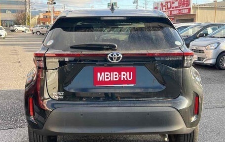 Toyota Yaris Cross, 2020 год, 1 700 000 рублей, 7 фотография