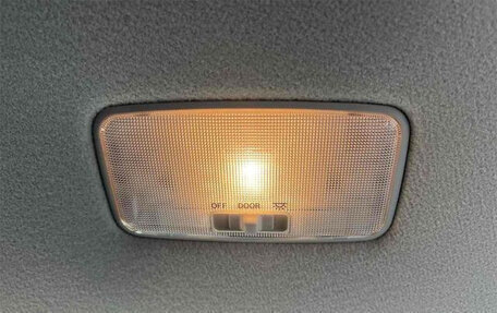 Toyota Yaris Cross, 2020 год, 1 700 000 рублей, 25 фотография