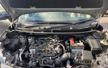 Toyota Yaris Cross, 2020 год, 1 700 000 рублей, 39 фотография