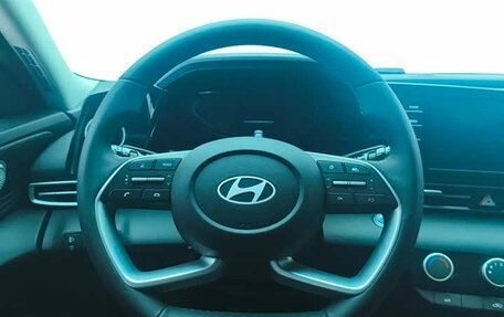 Hyundai Elantra, 2022 год, 1 760 000 рублей, 7 фотография