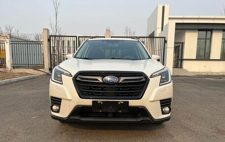 Subaru Forester, 2023 год, 2 440 000 рублей, 3 фотография
