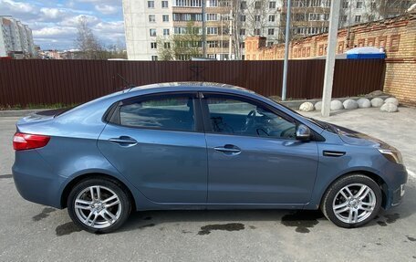KIA Rio III рестайлинг, 2011 год, 830 000 рублей, 4 фотография