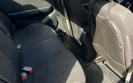 KIA Rio III рестайлинг, 2011 год, 830 000 рублей, 11 фотография