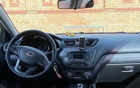 KIA Rio III рестайлинг, 2011 год, 830 000 рублей, 12 фотография