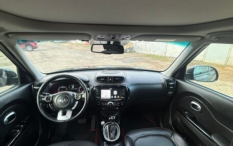 KIA Soul II рестайлинг, 2018 год, 1 850 000 рублей, 21 фотография