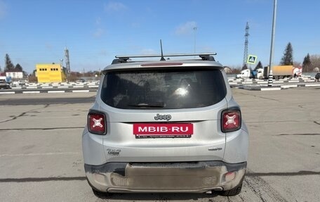 Jeep Renegade I рестайлинг, 2016 год, 1 350 000 рублей, 2 фотография