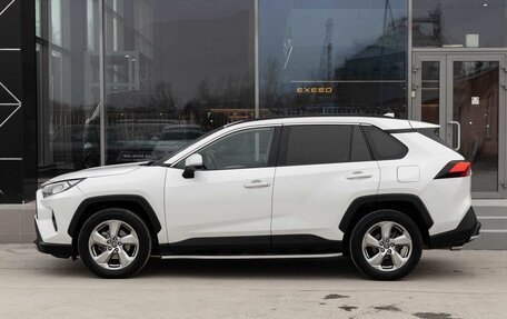 Toyota RAV4, 2020 год, 3 255 000 рублей, 8 фотография