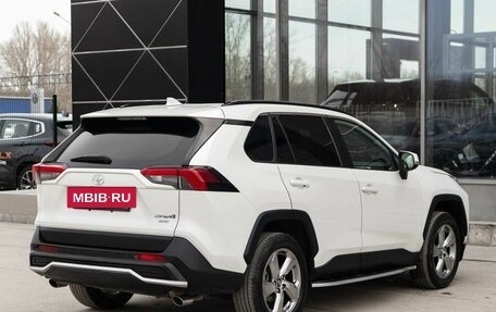 Toyota RAV4, 2020 год, 3 255 000 рублей, 5 фотография
