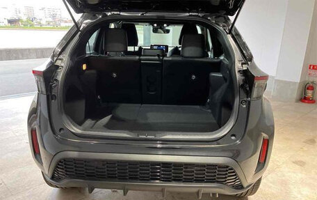 Toyota Yaris Cross, 2023 год, 1 550 000 рублей, 12 фотография