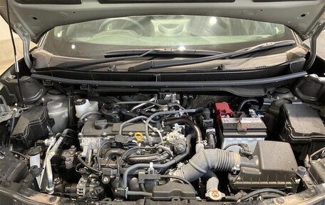 Toyota Yaris Cross, 2023 год, 1 550 000 рублей, 14 фотография