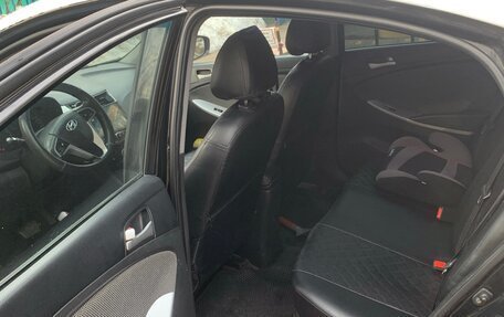 Hyundai Solaris II рестайлинг, 2014 год, 450 000 рублей, 7 фотография