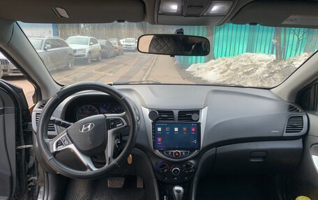 Hyundai Solaris II рестайлинг, 2014 год, 450 000 рублей, 9 фотография