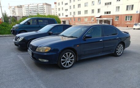 Nissan Cefiro III, 2000 год, 450 000 рублей, 3 фотография