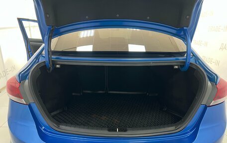 Hyundai Elantra VI рестайлинг, 2016 год, 1 299 000 рублей, 6 фотография