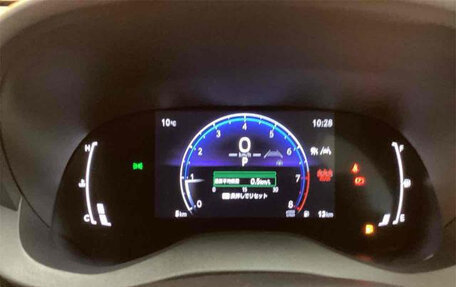 Toyota Yaris Cross, 2024 год, 2 100 000 рублей, 24 фотография