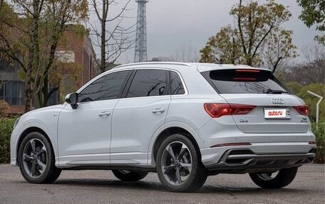 Audi Q3, 2022 год, 2 350 000 рублей, 4 фотография