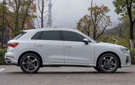 Audi Q3, 2022 год, 2 350 000 рублей, 8 фотография