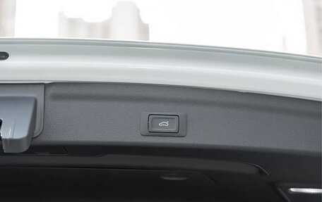 Audi Q3, 2022 год, 2 350 000 рублей, 23 фотография