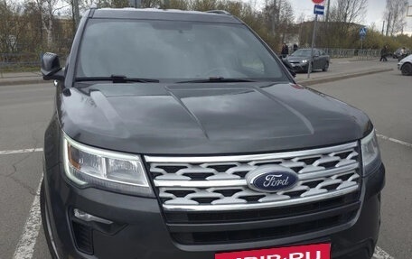 Ford Explorer VI, 2018 год, 3 100 000 рублей, 4 фотография