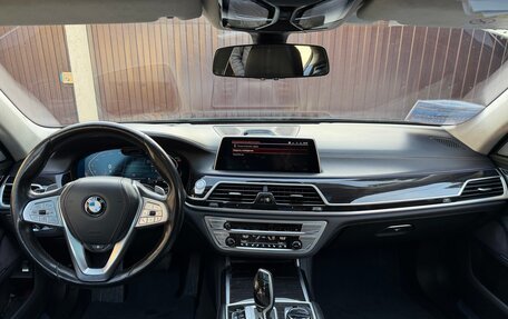 BMW 7 серия, 2019 год, 5 690 000 рублей, 6 фотография