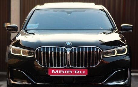 BMW 7 серия, 2019 год, 5 690 000 рублей, 2 фотография