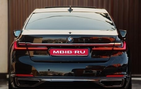 BMW 7 серия, 2019 год, 5 690 000 рублей, 4 фотография