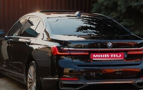 BMW 7 серия, 2019 год, 5 690 000 рублей, 5 фотография