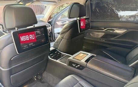 BMW 7 серия, 2019 год, 5 690 000 рублей, 11 фотография