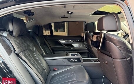 BMW 7 серия, 2019 год, 5 690 000 рублей, 13 фотография