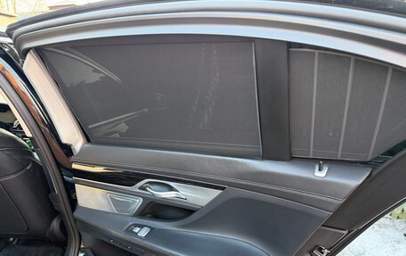 BMW 7 серия, 2019 год, 5 690 000 рублей, 28 фотография