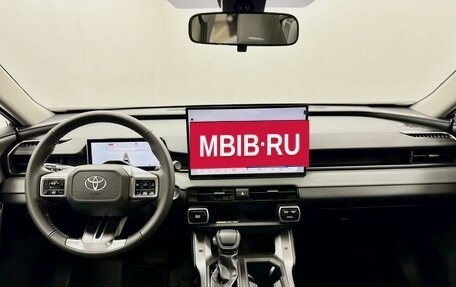 Toyota RAV4, 2026 год, 4 650 000 рублей, 17 фотография