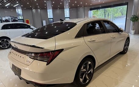 Hyundai Elantra, 2023 год, 1 410 000 рублей, 6 фотография