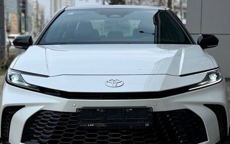 Toyota Camry, 2024 год, 4 150 000 рублей, 1 фотография