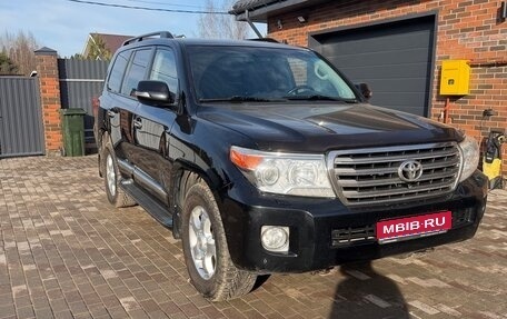 Toyota Land Cruiser 200, 2014 год, 3 860 000 рублей, 1 фотография