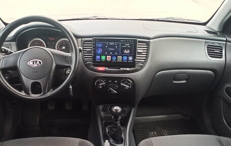 KIA Rio II, 2010 год, 500 000 рублей, 31 фотография