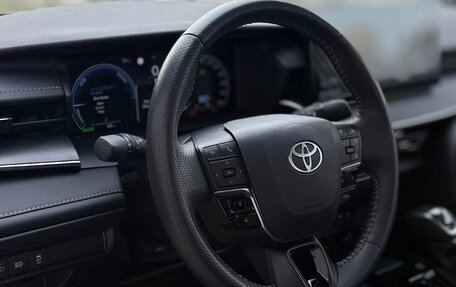 Toyota Camry, 2024 год, 4 150 000 рублей, 4 фотография