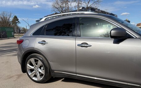 Infiniti FX II, 2011 год, 1 500 000 рублей, 13 фотография