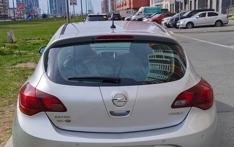 Opel Astra J, 2013 год, 750 000 рублей, 11 фотография