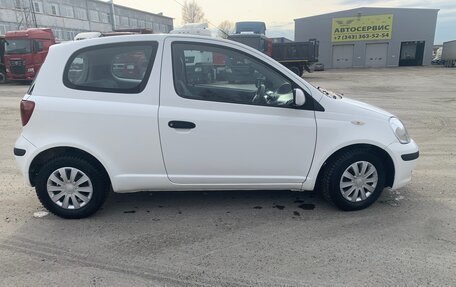 Toyota Vitz, 2002 год, 420 000 рублей, 2 фотография