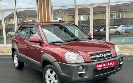 Hyundai Tucson III, 2005 год, 725 000 рублей, 2 фотография