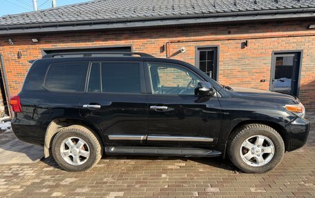 Toyota Land Cruiser 200, 2014 год, 3 860 000 рублей, 2 фотография