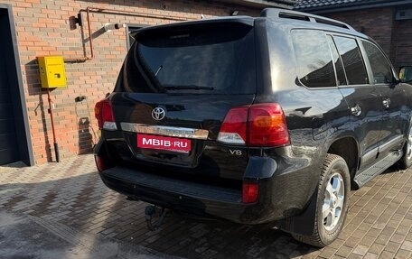 Toyota Land Cruiser 200, 2014 год, 3 860 000 рублей, 3 фотография
