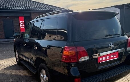 Toyota Land Cruiser 200, 2014 год, 3 860 000 рублей, 4 фотография