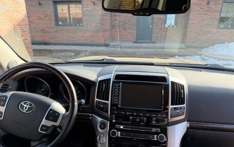 Toyota Land Cruiser 200, 2014 год, 3 860 000 рублей, 9 фотография